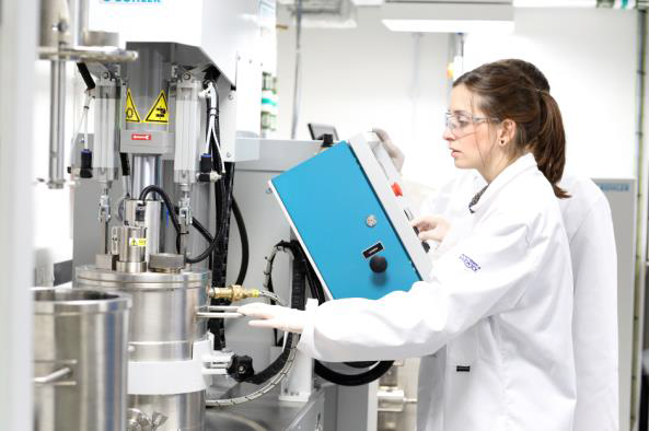 Modern Chemical Laboratory: Analytical Instrumentation, Equipment Calibration, Operations, Quality &amp; Safety