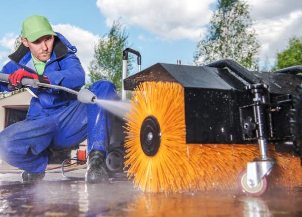 High Pressure Water Cleaning Techniques & Safety
