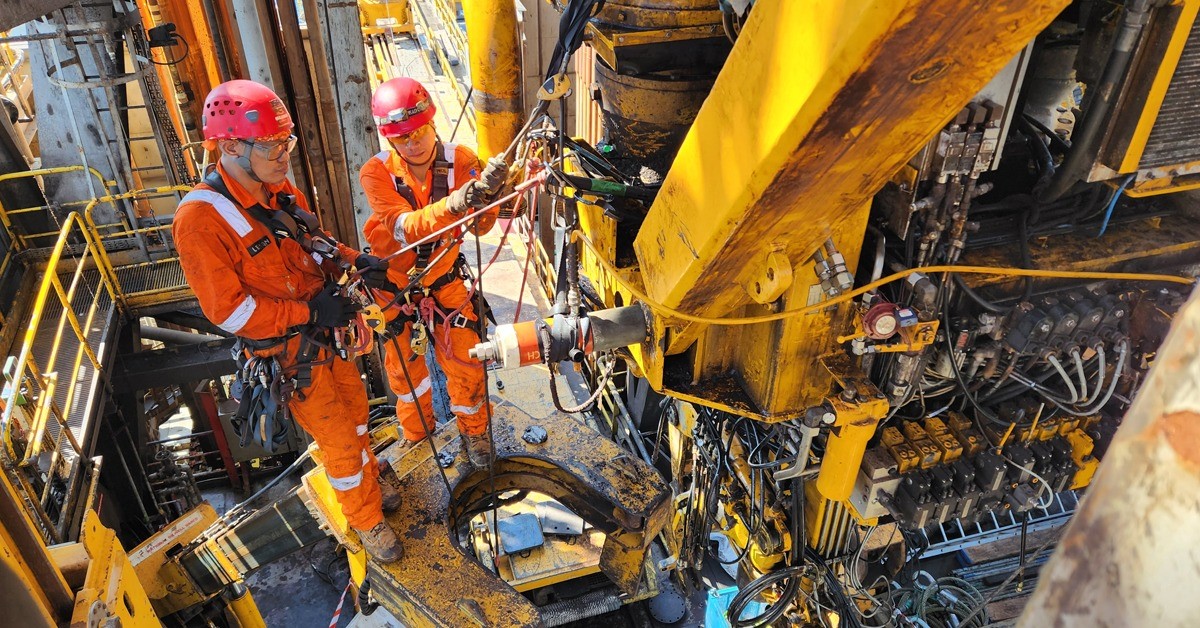 Hoisting System Operations and Maintenance