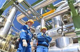 Quantitative Decision Making in the Oil/Gas Industry