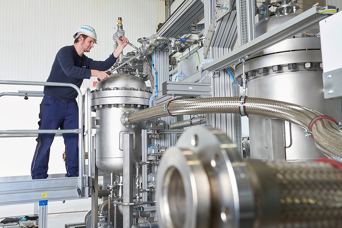Hydrogen Energy Infrastructure Design and Maintenance