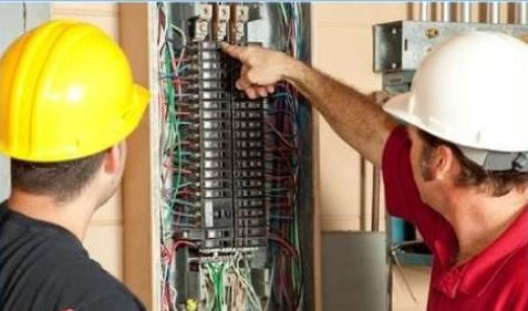 Advanced Circuit Breaker Operation & Maintenance