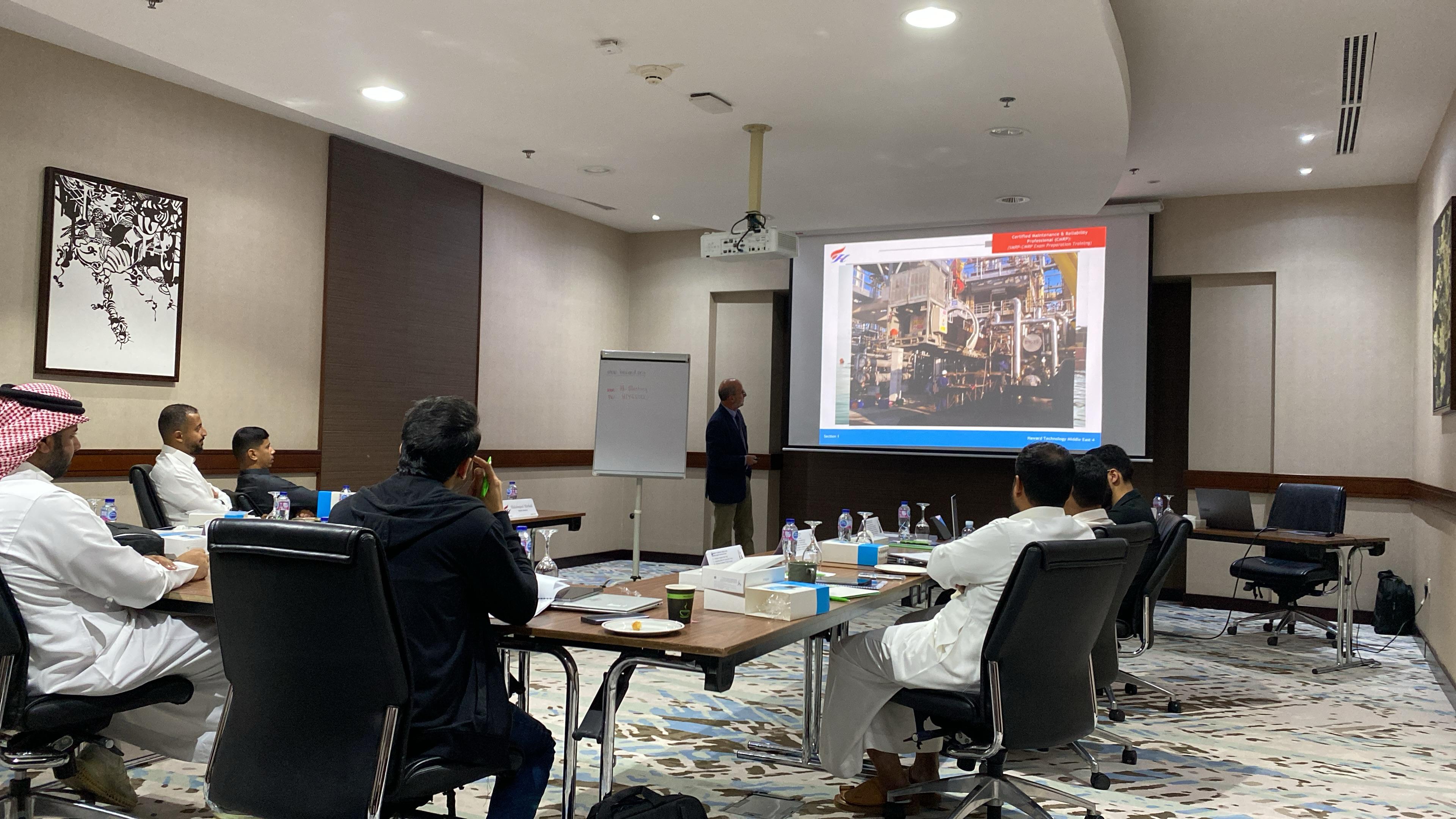 Key Qualifications Required to Become a Document Controller in Construction