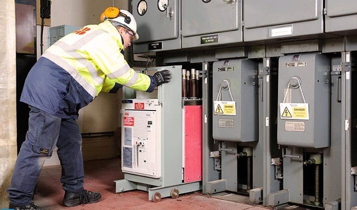 Vacuum Circuit Breaker (VCB) Testing, Maintenance & Troubleshooting