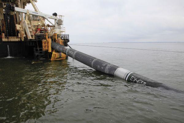 Subsea Pipelines & Offshore Structures: Inspection, Maintenance & Repair